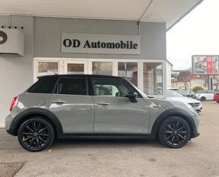 Mini MINI Mini Cooper 5-tür./Leder/Panoramad./Navi/DAB Gebrauchtwagen