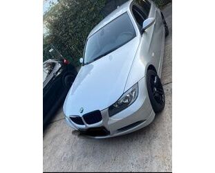 BMW BMW 318i - Gebrauchtwagen