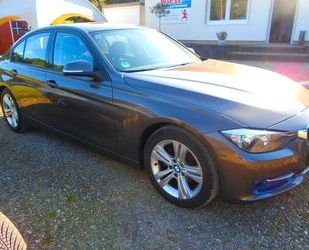 BMW BMW 320d Autom. Klimaauto Standheizung HUD Gebrauchtwagen