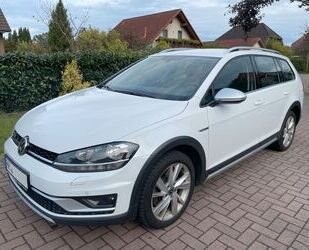 VW Volkswagen Golf 2.0 TDI Alltrack, DSG, AHK, ACC, N Gebrauchtwagen