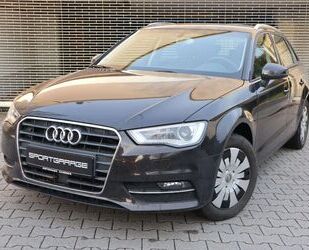 Audi Audi A3 attraction Navi Bi-Xen SHZ AHK Notbremsass Gebrauchtwagen