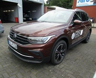 VW Volkswagen Tiguan Life MOVE 2.0 TDI*DSG*AHK*NAVI*L Gebrauchtwagen