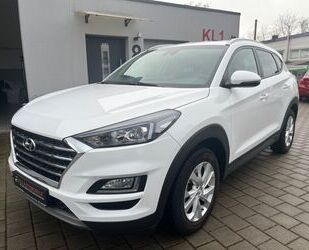 Hyundai Hyundai Tucson 1.6 TGDI Trend*NAVI*SHZ*R-KAM* Gebrauchtwagen