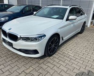 BMW BMW 520d Tour. xDrive Sport Line Leder*Pano*HuD*3 Gebrauchtwagen