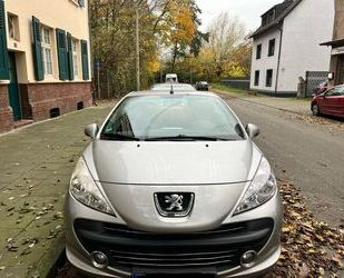 Peugeot Peugeot 207 CC (Cabrio), BJ: 2007, KM: 93.219 Gebrauchtwagen