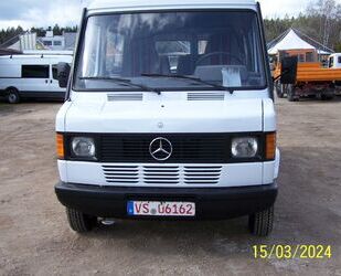 Mercedes-Benz Mercedes-Benz BREMER 210**LANG UND HOCH Gebrauchtwagen