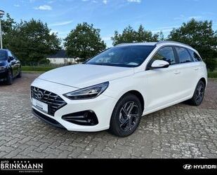 Hyundai Hyundai i30cw 1.5i Comfort Plus Voll-LED/Kamera/Na Gebrauchtwagen