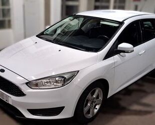 Ford Ford Focus 1,0 EcoBoost 92kW Trend Turnier Trend Gebrauchtwagen