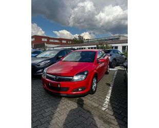 Opel Opel Astra GTC 2.0 Turbo Sport 125kW Sport Gebrauchtwagen