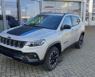 Jeep Jeep Compass Trailhawk Plug-In Hybrid 4WD Gebrauchtwagen