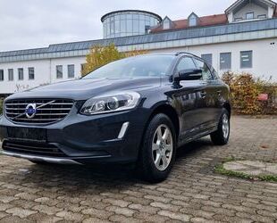 Volvo Volvo XC 60 Kamera PDC Xenon 8fach Scheckheft Volv Gebrauchtwagen