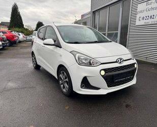 Hyundai Hyundai i10 YES! Plus*Navi*Sitzeizung*Lenkradheiz. Gebrauchtwagen