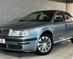 Skoda Skoda Octavia 1.6 Classic KLIMA*8-FACHBEREIFT*TÜV Gebrauchtwagen