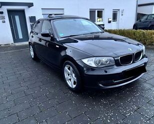 BMW BMW 116d - NAVI/SITZHEIZ./PDC/2-ZONEN KLIMA/ Gebrauchtwagen