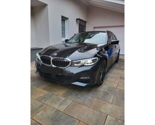 BMW BMW 320d Touring M Sport Automatik Gebrauchtwagen