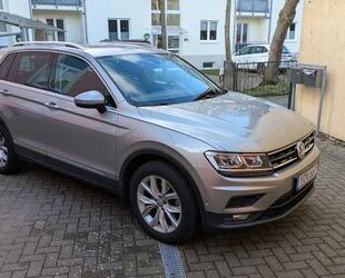 VW Volkswagen Tiguan 1.4 TSI DSG 4MOTION *AHK *Standh Gebrauchtwagen