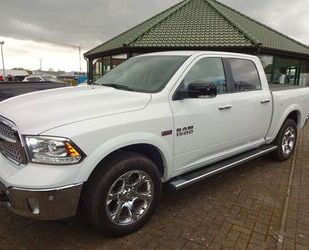 Dodge Dodge RAM Laramie 1500 Crew Cab 5.7 V8 4x4 Luftfed Gebrauchtwagen