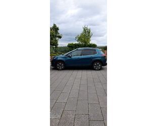 Peugeot Peugeot 2008 Crossway PureTech 13, AHK, Sitzh.NAVI Gebrauchtwagen