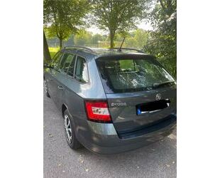 Skoda Skoda Fabia 1.0l MPI COOL PLUS Combi COOL PLUS Gebrauchtwagen