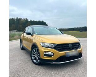 VW Volkswagen T-Roc UNITED 1.5 TSI DSG Gebrauchtwagen