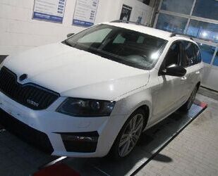 Skoda Skoda Octavia RS 2.0/DSG/Xenon/Navi/AHK/PDC/Automa Gebrauchtwagen