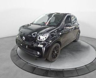 Smart Smart SMART FORFOUR 66 kW PANOR*AUTO*NAVI*LED*CAM Gebrauchtwagen