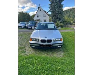 BMW BMW 318i touring 318i Gebrauchtwagen