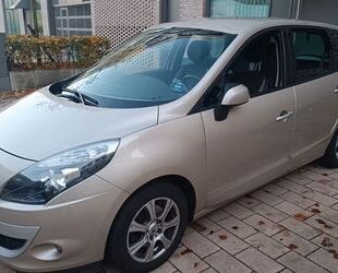 Renault Renault Scenic, Automatik, PDC vorne+hinten, TOP A Gebrauchtwagen