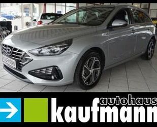 Hyundai Hyundai I30 1,5 KOMBI EDITION KAMERA APP SHZ PDC Gebrauchtwagen