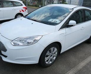 Ford Ford Focus 107kW Electric 1. Hd. Klimaaut. Navi Gebrauchtwagen