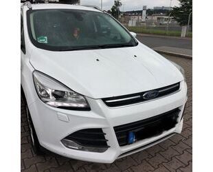 Ford Ford Kuga 2,0 TDCi 4x4 103kW Titanium PowerShift . Gebrauchtwagen