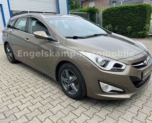 Hyundai Hyundai i40 cw FIFA World Cup Edition/NAVI/AHK/KAM Gebrauchtwagen