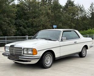 Mercedes-Benz Mercedes-Benz 230 CE 1. Vorhalter / 106 000km / we Gebrauchtwagen