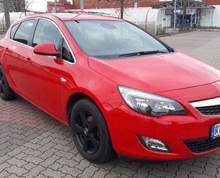 Opel Opel Astra 1.4 Turbo Sport 103kW Sport Gebrauchtwagen