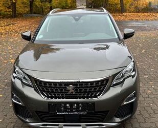 Peugeot Peugeot 3008 BlueHDi*Teilleder*Navi*360°* Gebrauchtwagen