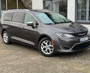 Chrysler Chrysler Pacifica 3,6 LIMITED Kamera Panorama DVD Gebrauchtwagen