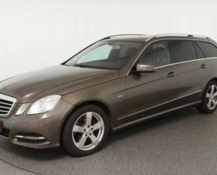 Mercedes-Benz Mercedes-Benz E 220 CDI BlueEffi, Automatik, Gebrauchtwagen