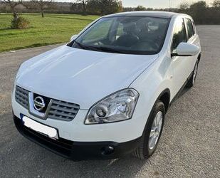 Nissan Nissan Qashqai 2.0/Pano/PDC/ Temp./Carplay/8x fach Gebrauchtwagen