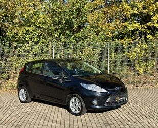 Ford Ford Fiesta Titanium/TÜV Neu/SHZ/Bluetooth Gebrauchtwagen