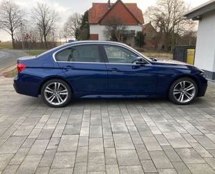 BMW BMW 330i Aut. Navi LED PDC Leder M Paket Kamera Gebrauchtwagen