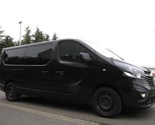 Opel Opel Vivaro B Kombi lang Kamera AHK 9 Sitze Gebrauchtwagen