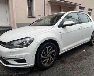 VW Volkswagen Golf 1.6 TDI 1.Hand/Navi/gepflegt Gebrauchtwagen