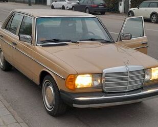 Mercedes-Benz Mercedes-Benz 240 Diesel , Classic Data 2 Gebrauchtwagen