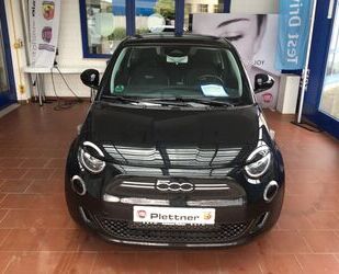 Fiat Fiat 500 e Action Gebrauchtwagen