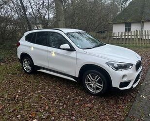 BMW BMW X1 xDrive20d Sport 8-fach HUD RFK AHK unfallfr Gebrauchtwagen