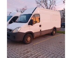 IVECO Iveco Daily 2.3 Gebrauchtwagen