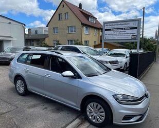 VW Volkswagen Golf Parktronik Navi AHK Sihzg. Met. 1. Gebrauchtwagen