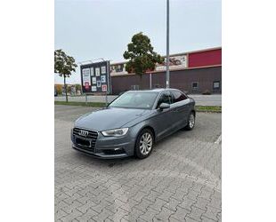 Audi Audi A3 1.6 TDI ultra Attraction Attraction Gebrauchtwagen