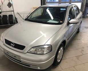 Opel Opel Astra 1.6 Elegance Elegance Gebrauchtwagen