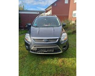 Ford Ford Kuga 2,0 TDCi 2x4 Titanium Titanium Gebrauchtwagen